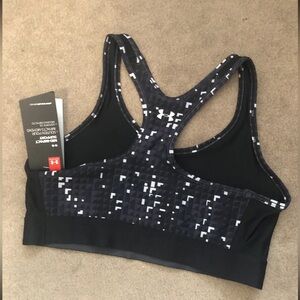 Under Armour Sports Bra Mid-Impact Support Sports Bra Size Large New